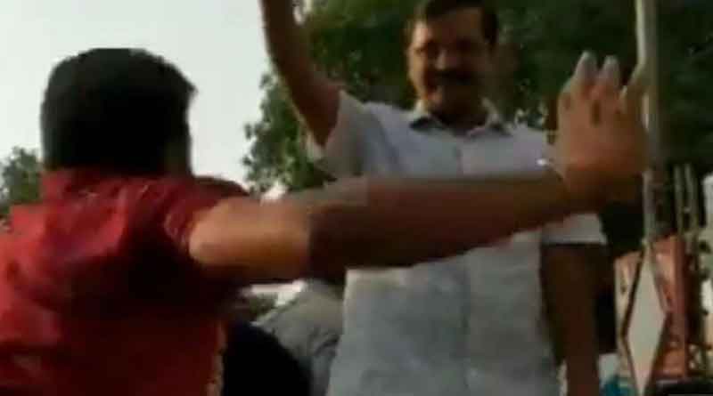Delhi chief minister Arvind Kejriwal slapped in Delhi