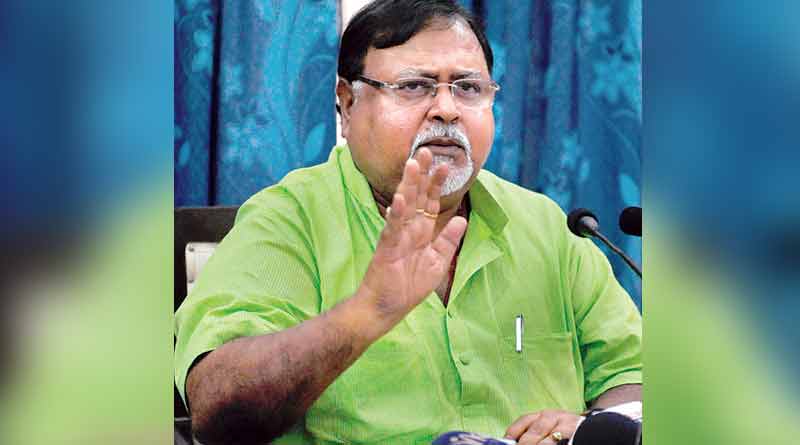 Education Minister announces online admission in College across the state