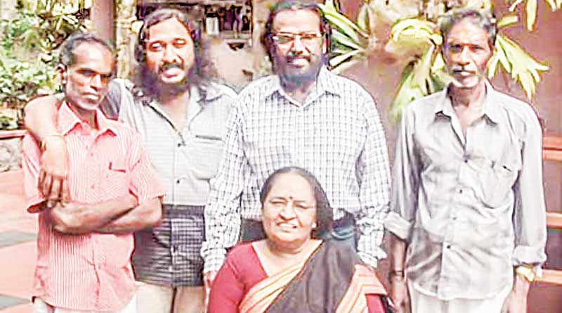 This tea stall of Kerala is heaven for book lovers, know why