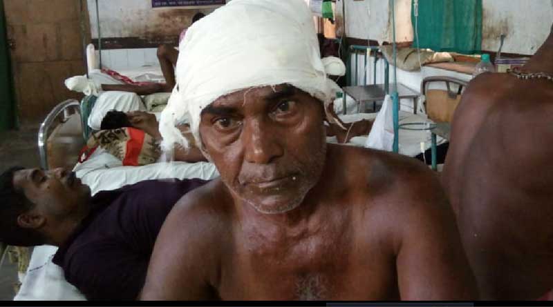 An old man has been beaten by his nephew in Bongaon