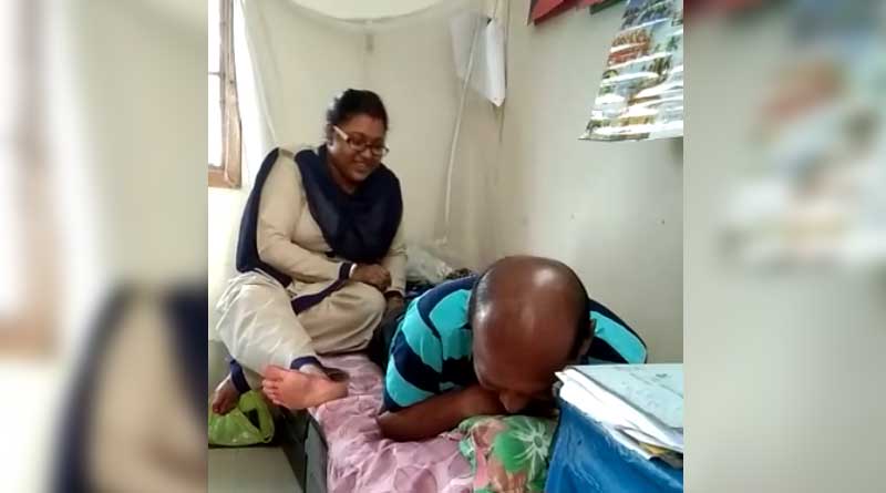 Lady constable gives massage to the cop in Balurghat, video goes viral