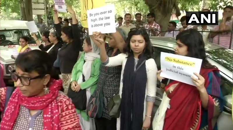 Protest erupts as CJI Ranjan Gogoi given clean chit