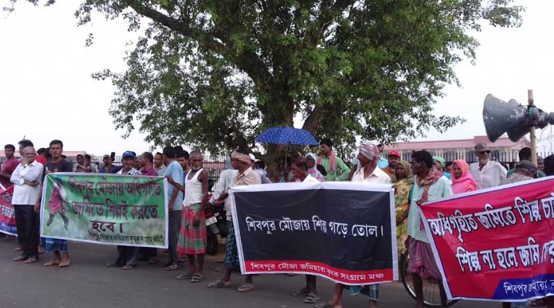 Locals stage protest against Government's housing project in Bolpur