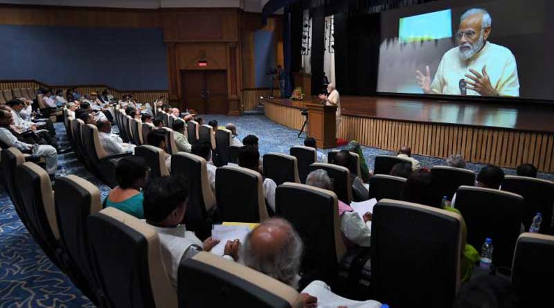 PM Modi tells ministers to reach office by 9.30 am, avoid work from home