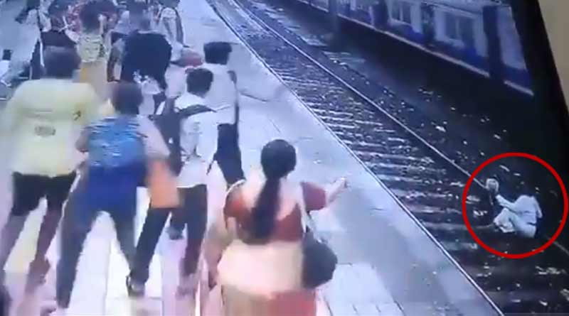 Brave cops jump on tracks to save elderly man’s life