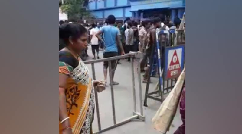 Students clash over 'Jai Shri Ram' slogan in West Bengal school