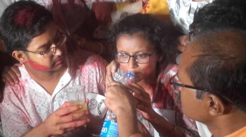 West Bengal primary teachers withdraw their hunger strike