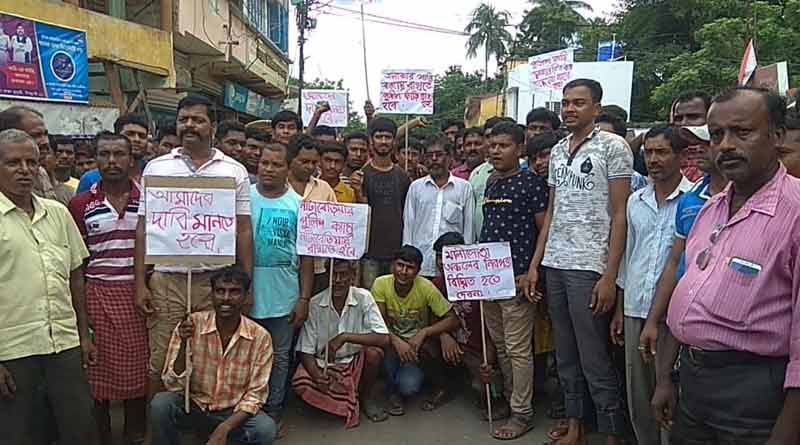 Protest in Bongaon over removal of Police outpost from Bagda
