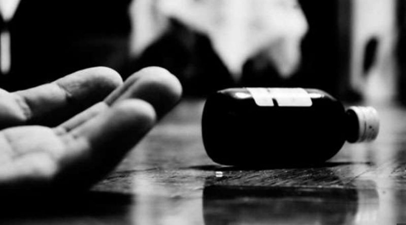 Girl allegedly tried to kill her boyfriend in South 24 Pargana