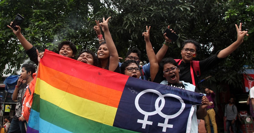 Bengali News: Lesbian couple free to live wherever they want, says UP magistrate on police protection plea | Sangbad Pratidin