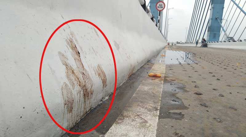 Newly opened Burdwan Railway Bridge stain with Gutkha