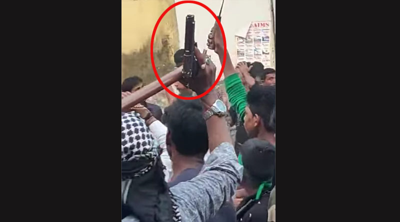 A youth visits Maharam's rally with a gun, video goes viral