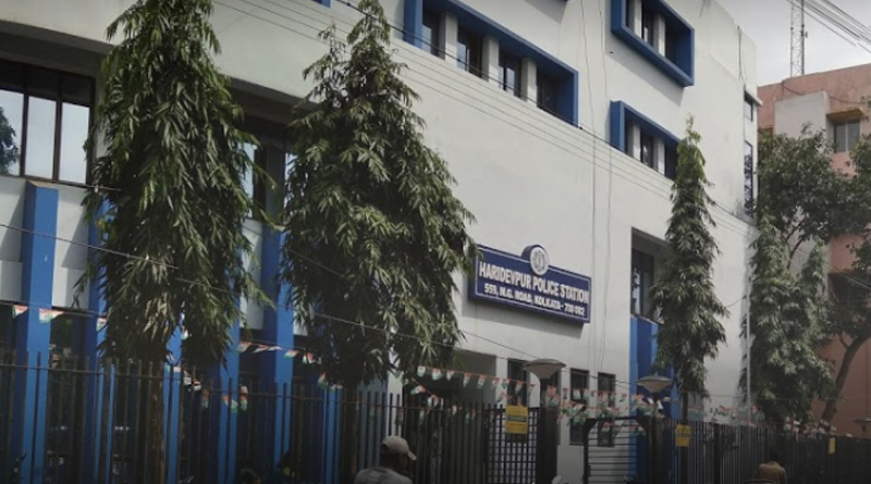 Women police beaten up in police station in Haridevpur