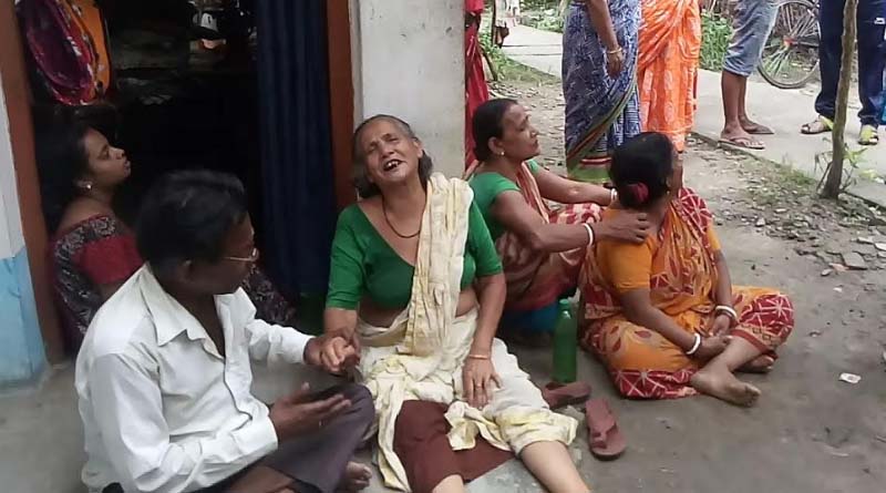 Luchi stucks into a man's throat in bangaon area
