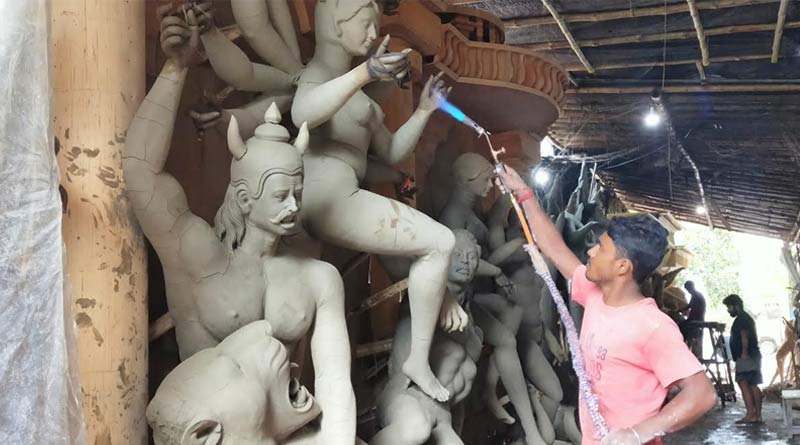 Idol makers are in trouble for Rain in West Bengal before Durga Puja