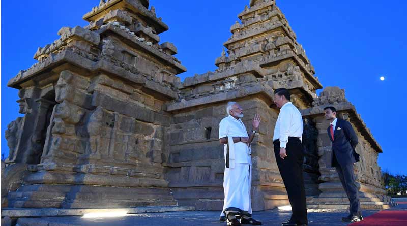 PM Modi and Chinese President Xi Xinping share warm moments