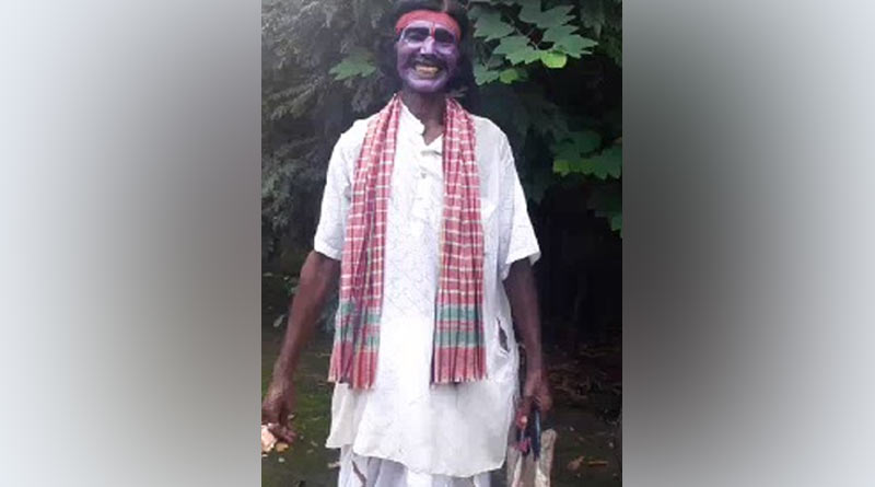 This Multi-faceted man takes many looks to celebrate Durga Puja