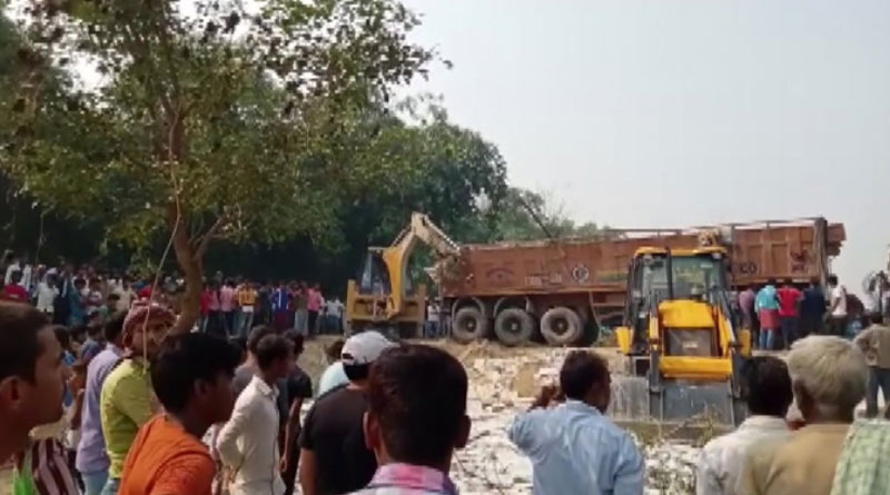 6 minors killed, 6 injured after marble-laden truck overturns in Bihar