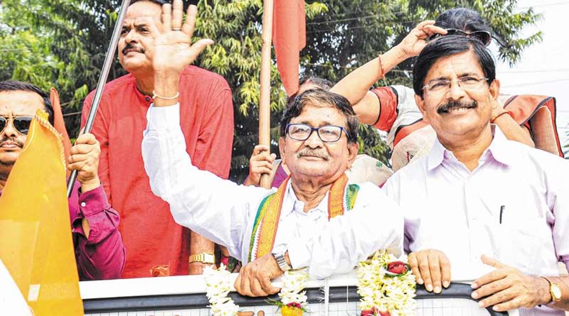 Congress projects their icon 'Chacha' in byelection in Kharagpur