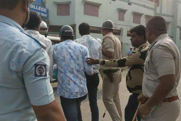examinees-attacked1