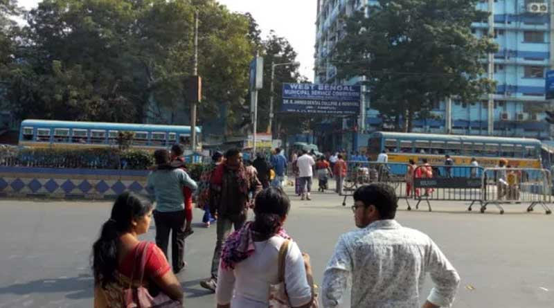 The biggest hanging footoverbridge to be built in kolkata