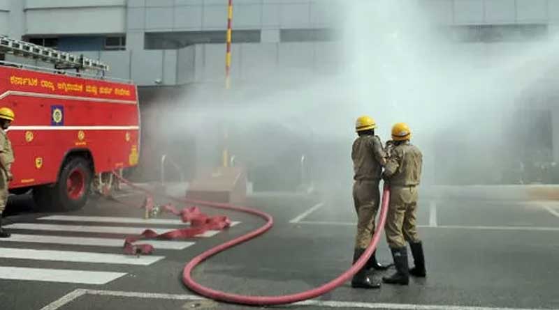 Delhi: One dead and two rescued after in a fire incident | Sangbad Pratidin
