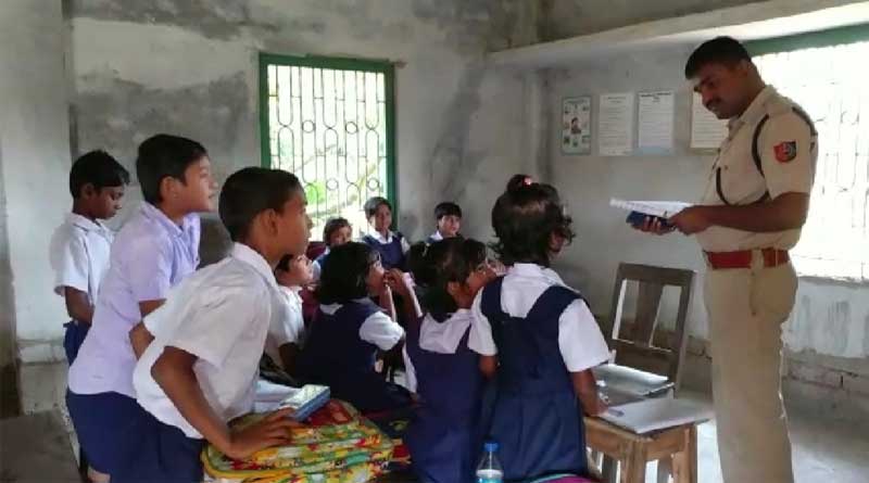 SDPO of Diamond harbour vistited a school in his area