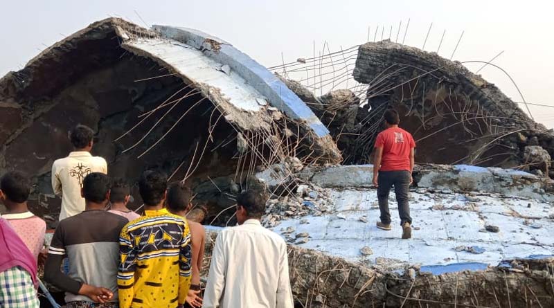 Massive water tank comes crashing in Bankura district
