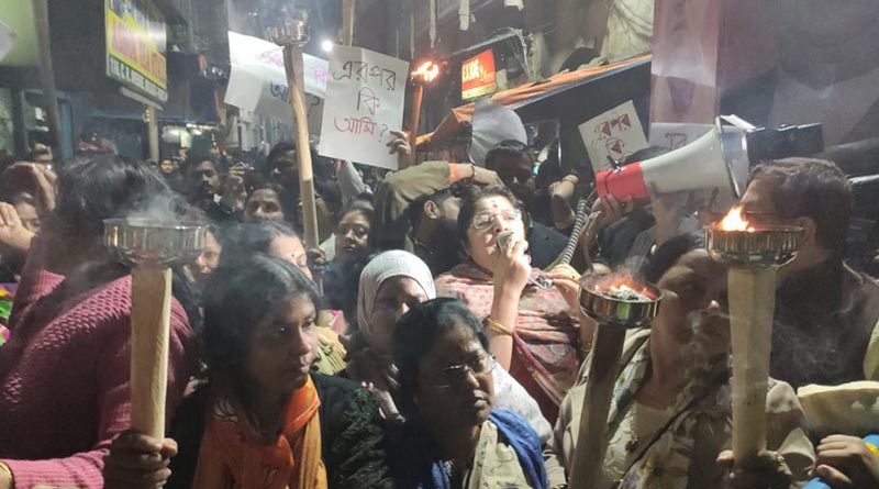 BJP organies mashal rally in Kolkata to protest over crime against woman