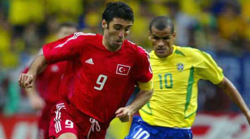Turkish soccer star Hakan Sukur is now an Uber driver