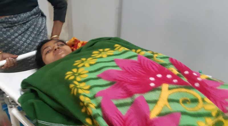 A pregnant woman allegedly beaten up by doctor in Bankura Hospital