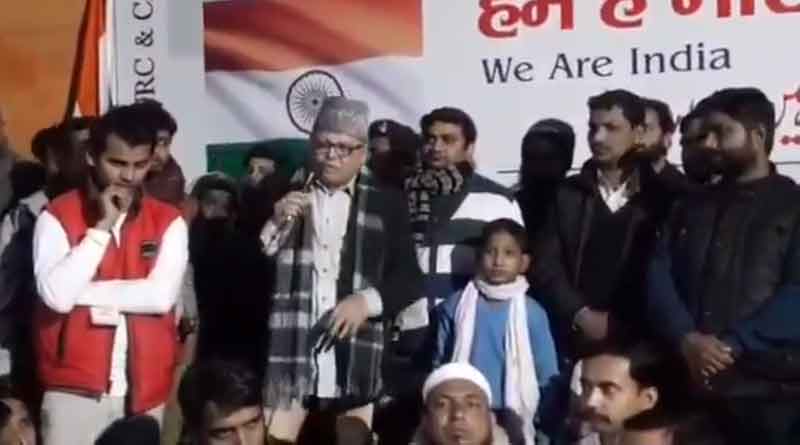 RJD leader loses his pants while criticizing PM Modi