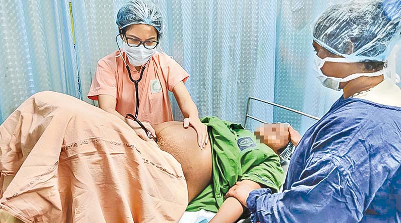 Kolkata hospitals to allow relative in labour room