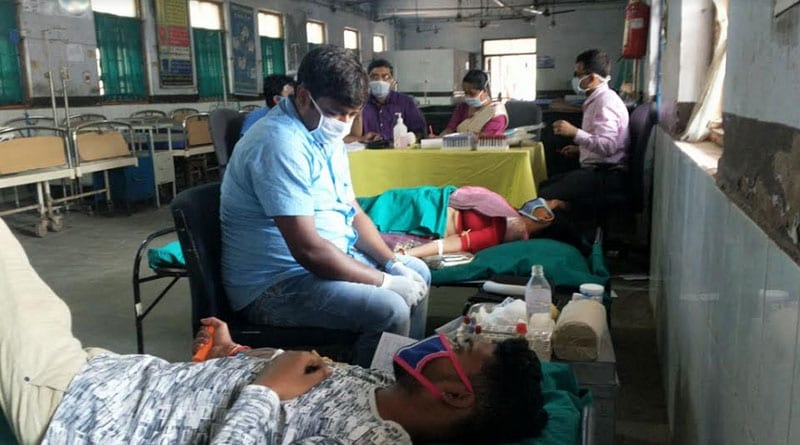 people of bongaon area donate blood for needy patients