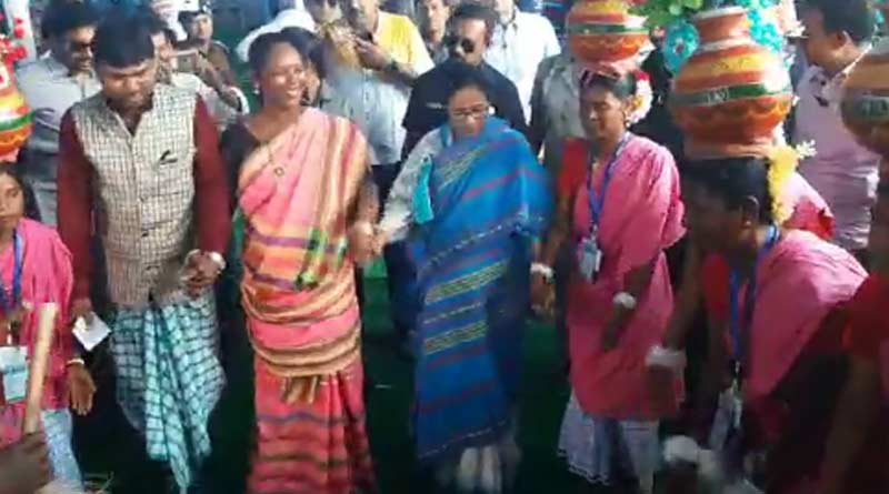 Mamata Banerjee attends tribal mass wedding in Maldah