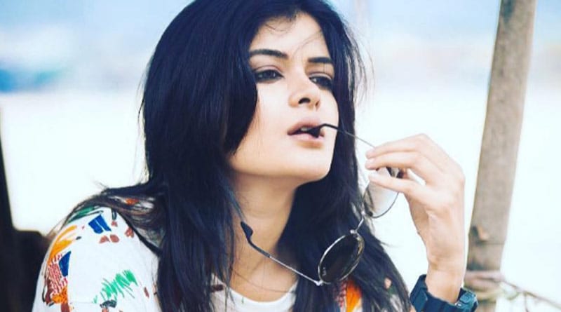 Actress Madhumita Sarkar teaches about tea making in lockdown period