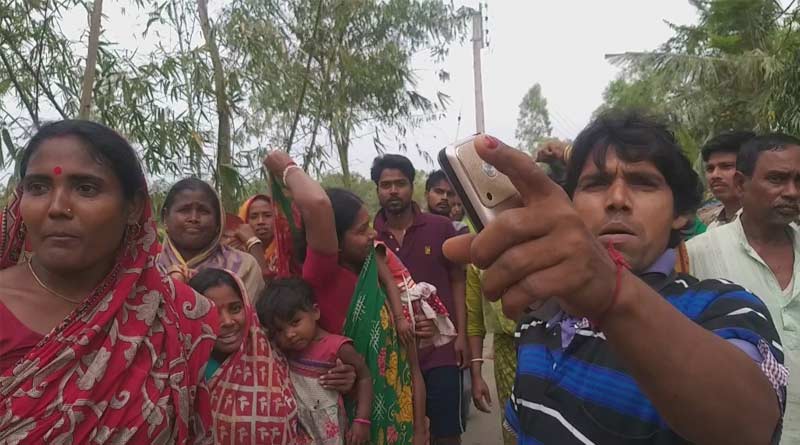ICDS worker arrested for stealing goods from mid day meal