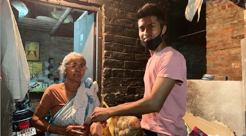 Footballer Abhijit Sarkar helps poor in lock down due to corona