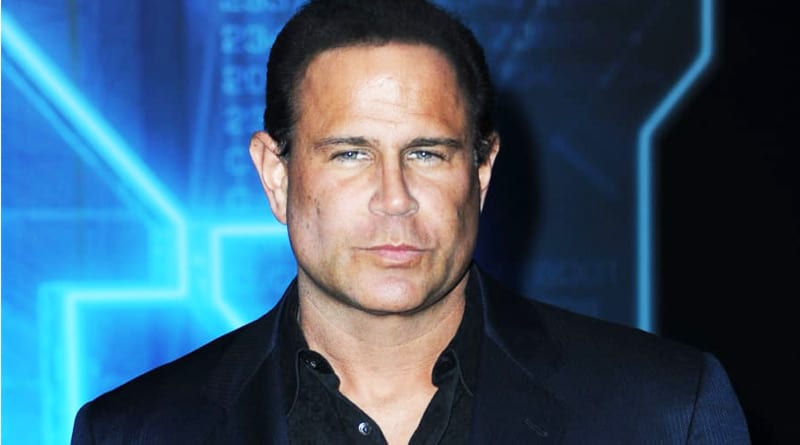 FBI arrests hollywood actoe Keith Lawrence Middlebrook