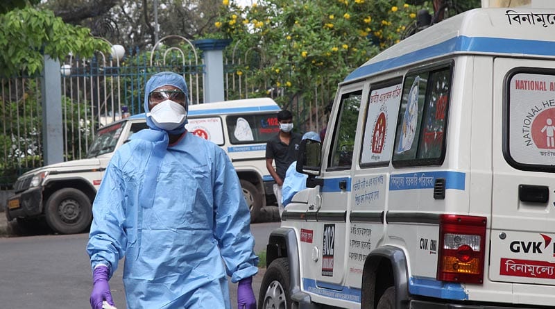 Families of 2 COVID-19 Positive patient snatch them from Ambulance