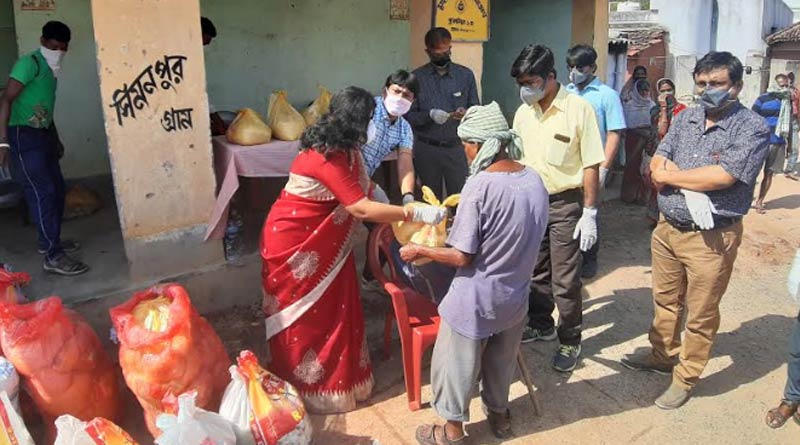 Purulia district court judge distributes food to poor people