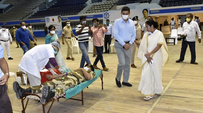 Kolkata Police organised Blood Donation camp despite Lock Down