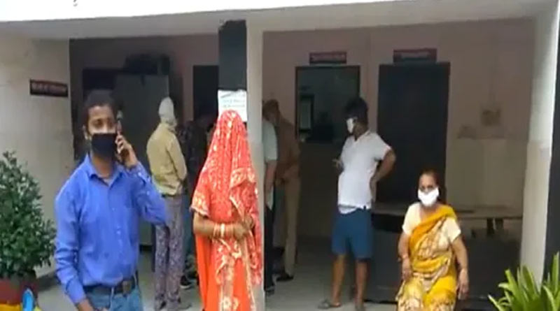 Youth out to buy groceries returns home with bride in Uttar Pradesh