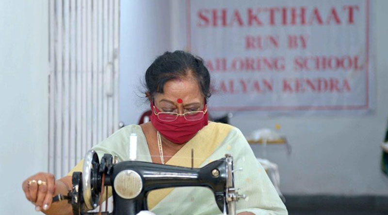 Ram Nath Kovind's Wife Sabita Kovind Stitches Masks For Shelter Homes