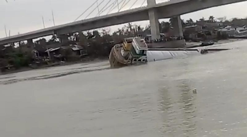Bangladeshi motor boat drowned in Hatania Doania river
