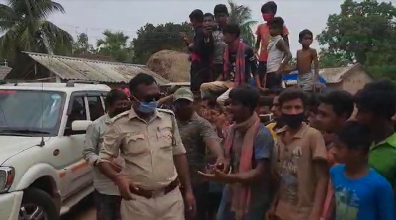 Problem in Bolpur for not giving rations as per government instructions