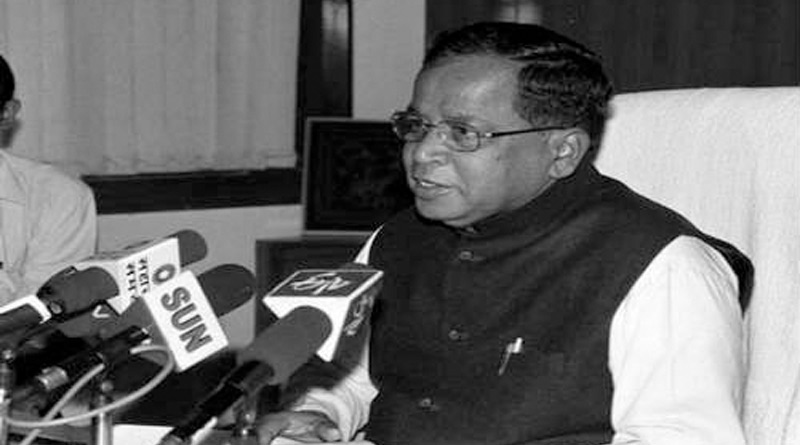 Former Union Minister Arjun Charan Sethi Died on Monday