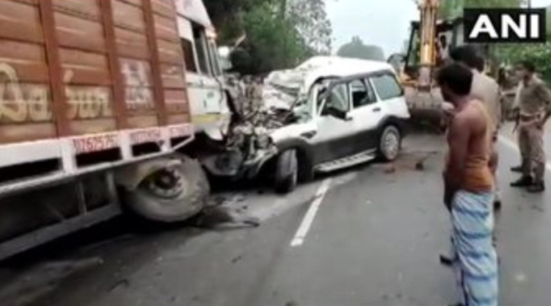 9 killed as SUV collides with container truck in UP’s Pratapgarh