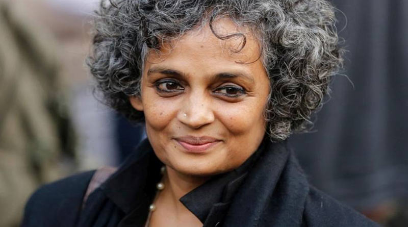 Delhi Lt Governor clears Arundhati Roy's prosecution in 2010 speech case। Sangbad Pratidin