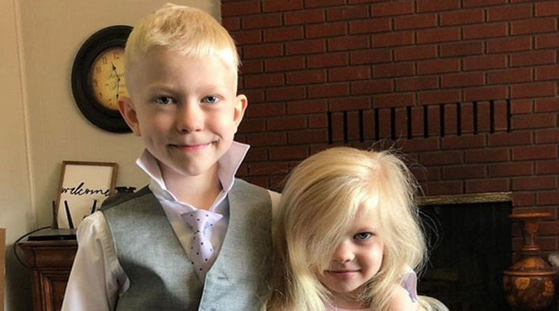 boy praised on social media for saving little sister from dog attack in USA